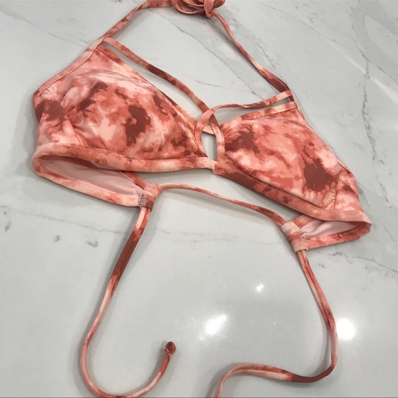 NWOT Xhilaration tie dye bathing suit top - Picture 2 of 10